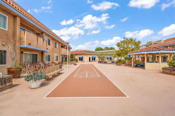 Sunset Gardens 55+ condos in Torrance 